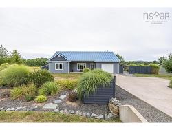 355 Falmouth Dyke Road  Falmouth, NS B0P 1L0