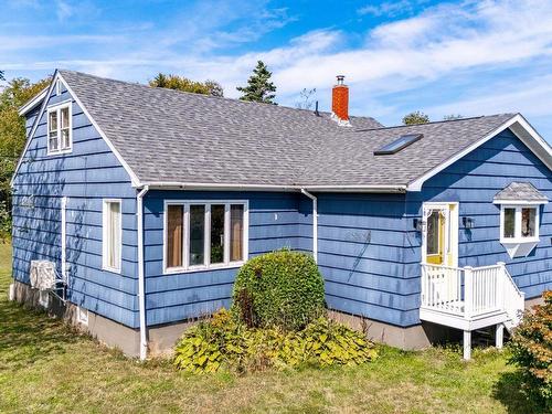 1192 Highway 335, Middle West Pubnico, NS 