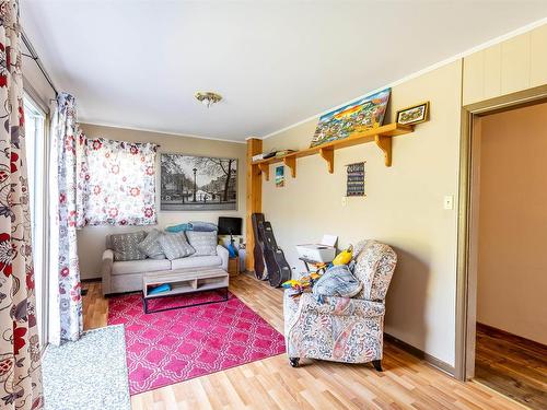 1192 Highway 335, Middle West Pubnico, NS 