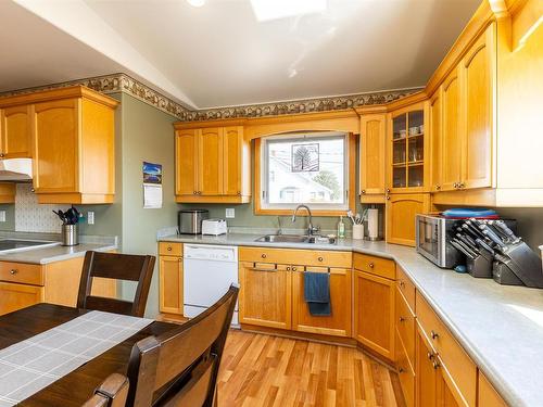 1192 Highway 335, Middle West Pubnico, NS 