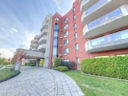 114-450 Rue St-Georges  Saint-Lambert, QC J4P 3H7