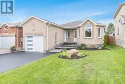 233 WESSENGER DRIVE  Barrie, ON L4N 8R4