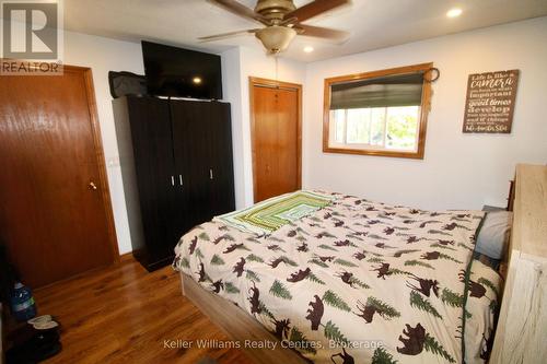 9 Union Street N, Brockton, ON - Indoor Photo Showing Bedroom