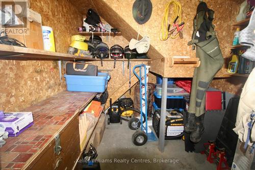 9 Union Street N, Brockton, ON - Indoor Photo Showing Other Room