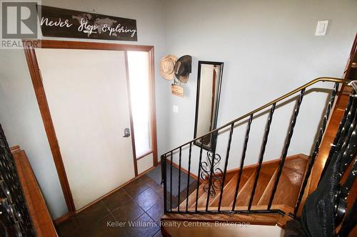 9 Union Street N, Brockton, ON - Indoor Photo Showing Other Room