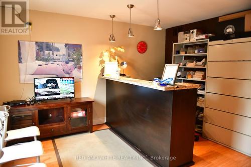 265 Queen Street S, Mississauga, ON 