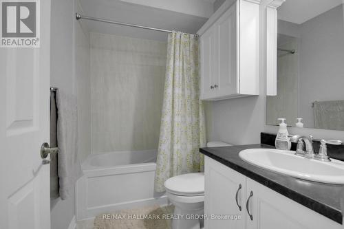 41 Maroma Street, Ottawa, ON - Indoor Photo Showing Bathroom