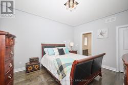 Primary Bedroom Suite - 