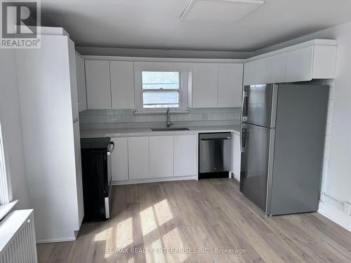 1187 Hurontario Street, Mississauga, ON 