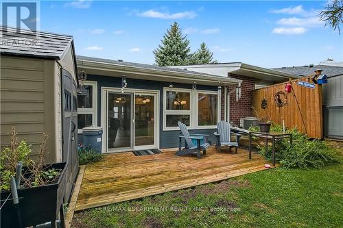 47 Bishop Reding Trail, Hamilton, ON - Outdoor