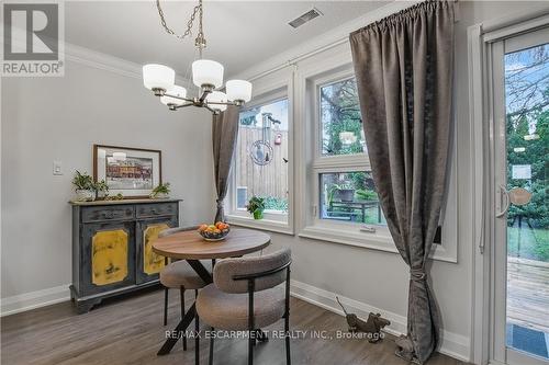 47 Bishop Reding Trail, Hamilton, ON - Indoor Photo Showing Dining Room