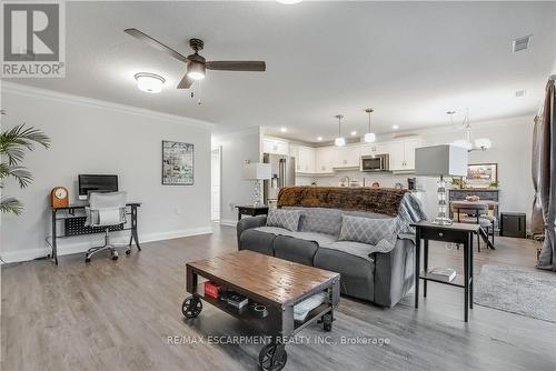 47 Bishop Reding Trail, Hamilton, ON - Indoor Photo Showing Living Room