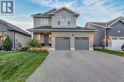 37 REEVES Road  Ingersoll, ON N5C 0E1