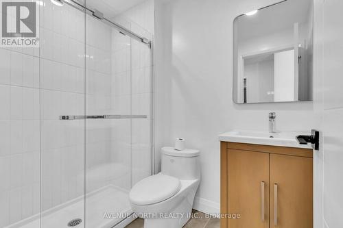302 - 368 Tweedsmuir Avenue, Ottawa, ON - Indoor Photo Showing Bathroom