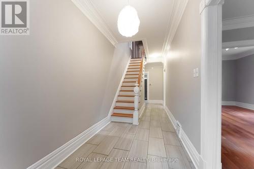 205 Pretoria Avenue, Ottawa, ON - Indoor Photo Showing Other Room