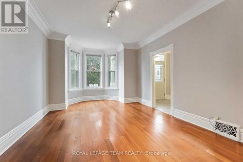 205 Pretoria Avenue, Ottawa, ON - Indoor Photo Showing Other Room