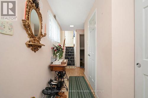 4353 Brandon Gate Drive, Mississauga, ON - Indoor Photo Showing Other Room