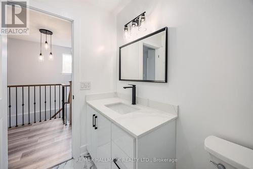 2126 Pashak Court, Mississauga, ON - Indoor Photo Showing Bathroom