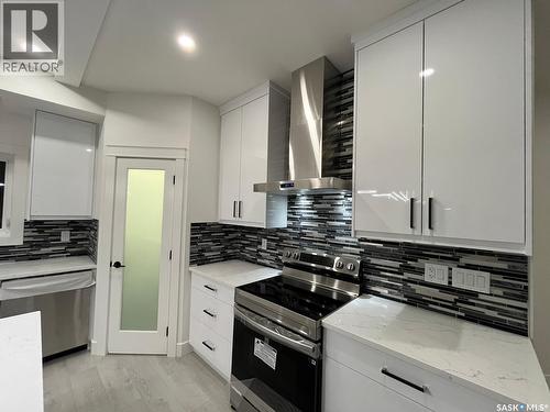 238 Stromberg COURT  Saskatoon, SK S7L 6M9