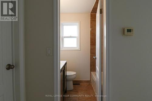 15 Golding Avenue, Brampton, ON - Indoor Photo Showing Bathroom
