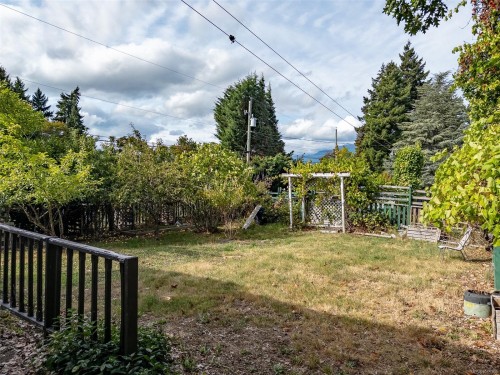 4927 Neill St, Port Alberni, BC 