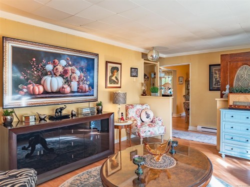 4927 Neill St, Port Alberni, BC 