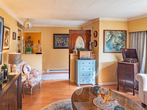 4927 Neill St, Port Alberni, BC 