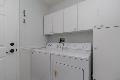 122 Camas Lane, View Royal, BC 