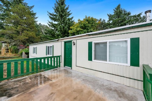 20-7390 West Saanich Rd, Central Saanich, BC 