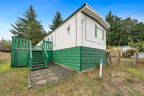 20-7390 West Saanich Rd, Central Saanich, BC 