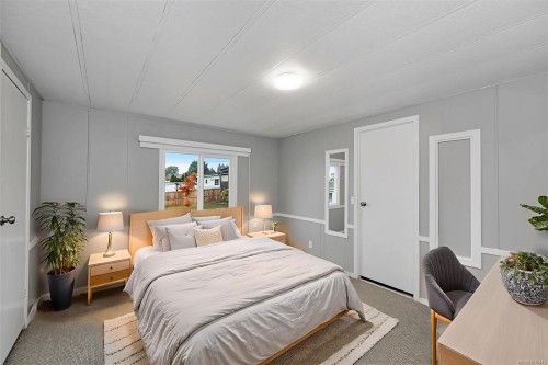 20-7390 West Saanich Rd, Central Saanich, BC 