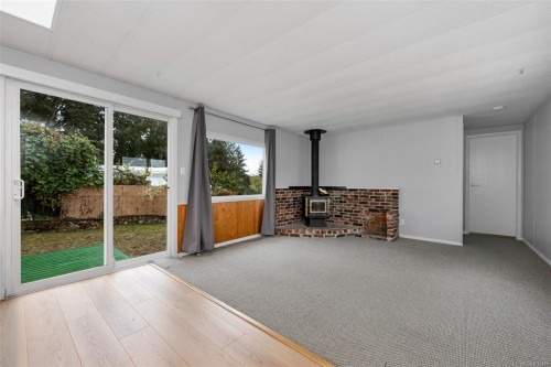 20-7390 West Saanich Rd, Central Saanich, BC 