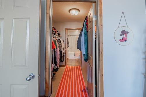 4-519 13Th Street, Invermere, BC - Indoor