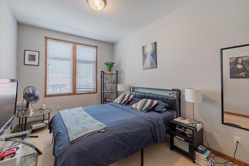 4-519 13Th Street, Invermere, BC - Indoor Photo Showing Bedroom