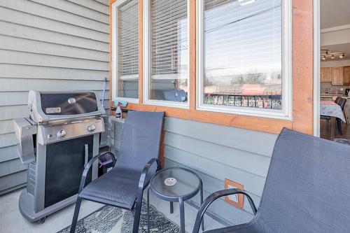 4-519 13Th Street, Invermere, BC - Outdoor With Exterior