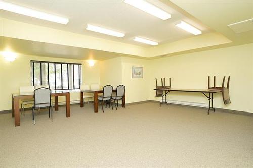 404-330 Stradbrook Ave, Winnipeg, MB 