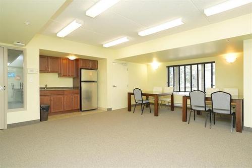 404-330 Stradbrook Ave, Winnipeg, MB 