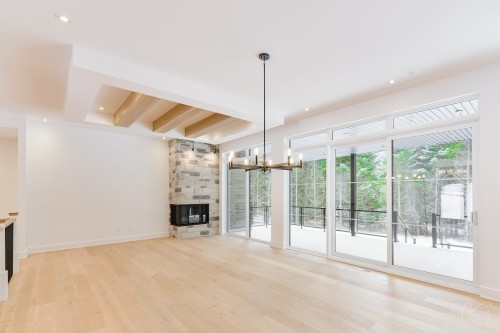 À construire - 1108 Ch. Du Massif, Piedmont, QC - Indoor With Fireplace