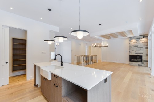 À construire - 1108 Ch. Du Massif, Piedmont, QC - Indoor Photo Showing Kitchen With Upgraded Kitchen
