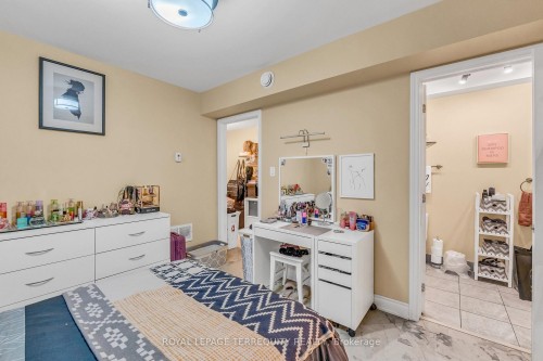 51 Claxton Boulevard, Toronto, ON 