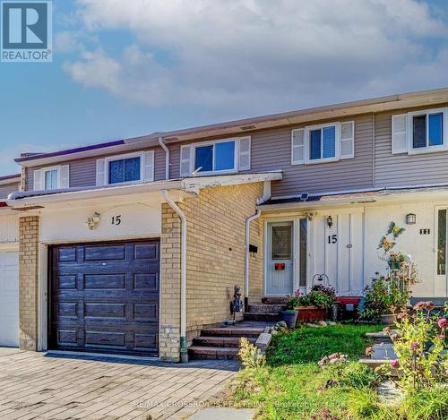 15 LOWRY SQUARE  Toronto, ON M1B 1N7