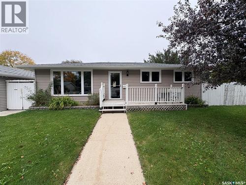 5532 2Nd Avenue N, Regina, SK - Outdoor With Deck Patio Veranda