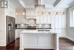 311 DAVISVILLE AVENUE  Toronto, ON M4S 1H1