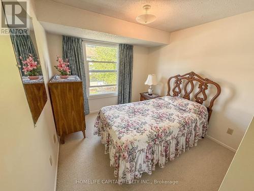 64 - 2570 Southvale Crescent, Ottawa, ON - Indoor Photo Showing Bedroom