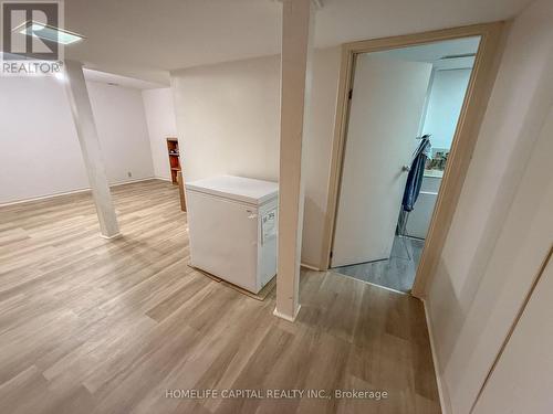 64 - 2570 Southvale Crescent, Ottawa, ON - Indoor Photo Showing Laundry Room