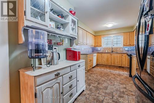 668 Champlain Drive N, Cornwall, ON - Indoor Photo Showing Kitchen