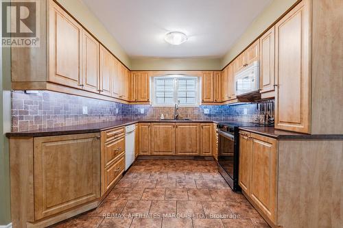 668 Champlain Drive N, Cornwall, ON - Indoor Photo Showing Kitchen