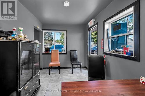 2918 Upper James Street, Hamilton, ON 