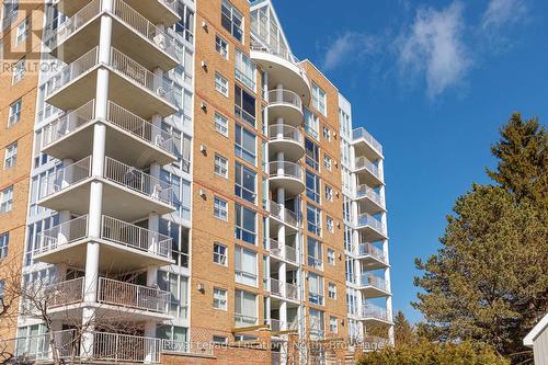 505 - 24 Ramblings Way, Collingwood, ON - Outdoor With Balcony With Facade