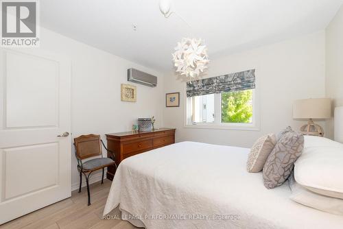 211 - 141 Potts Private, Ottawa, ON - Indoor Photo Showing Bedroom